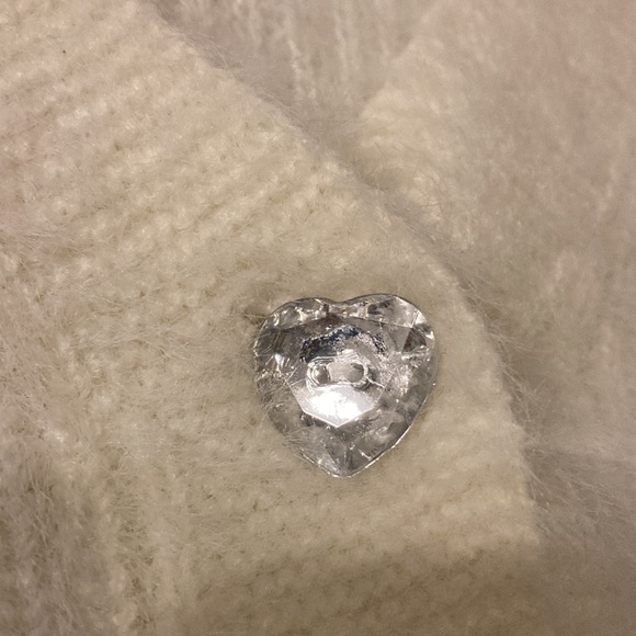 RUE 21 SIZE SMALL SUPER SOFT HEART SHAPED BUTTON-UP CARDIGAN - Picture 3 of 7